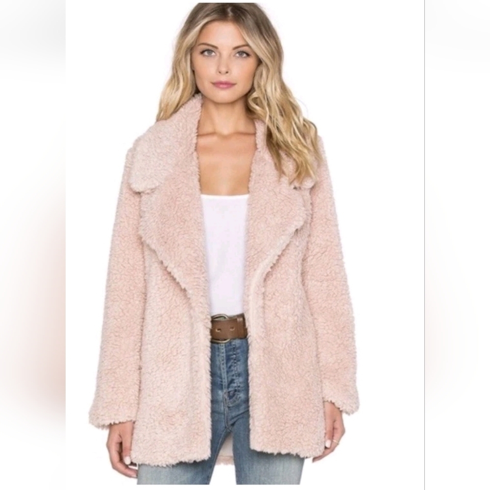 Revolve Tularosa Faux Fur Teddy Coat Jacket Open Light Pink Pockets Romantic Mod